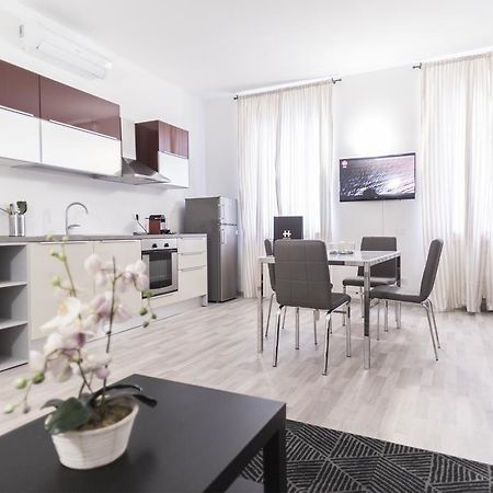 Hemeras Boutique Homes - City Center Design Flats Μιλάνο Εξωτερικό φωτογραφία